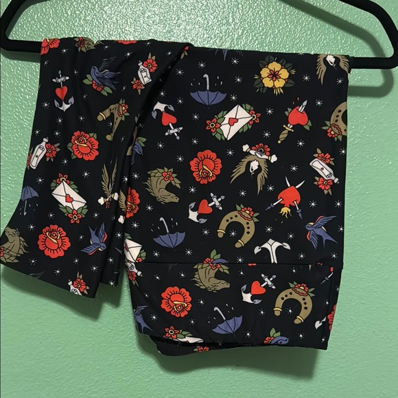 LuLaRoe Pants - Black Leggings with Colorful Pattern